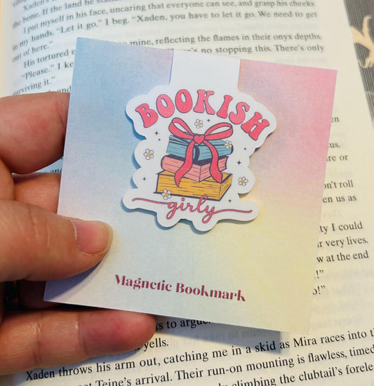 Bookish Girly – Coquette Aesthetic Magnetic Bookmark